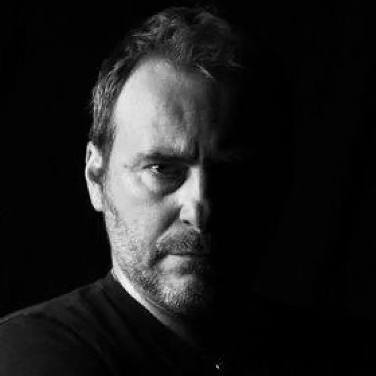 Paris des années 80 entre vendettas mafieuses et chroniques littéraires